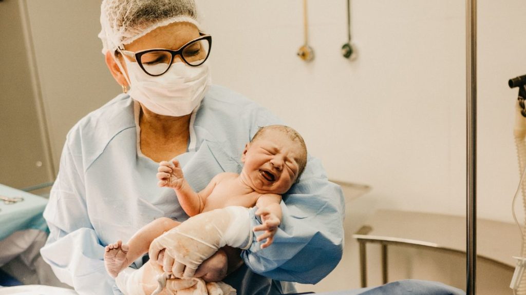 Midwife 1140x640 1 1024x575