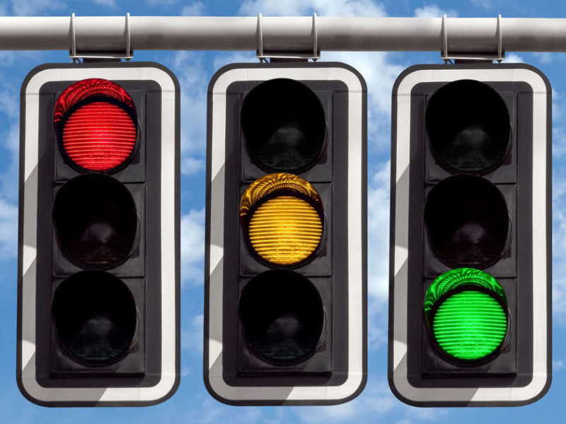 Traffic Lights Could Have a Fourth Color in the Future