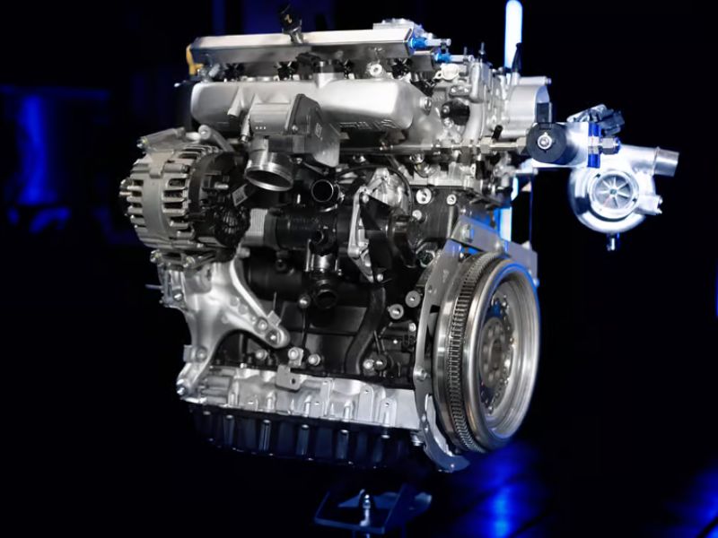A Water-Injected 2.0-Liter Hydrogen Turbo-Four Engine Generates 410 hp.