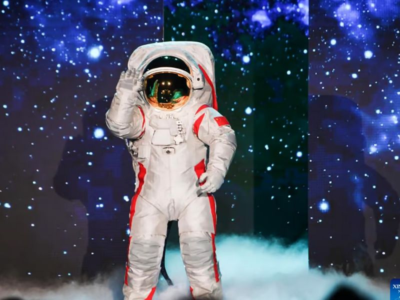 The Spacesuit that Chinese Astronauts Will use on the Moon