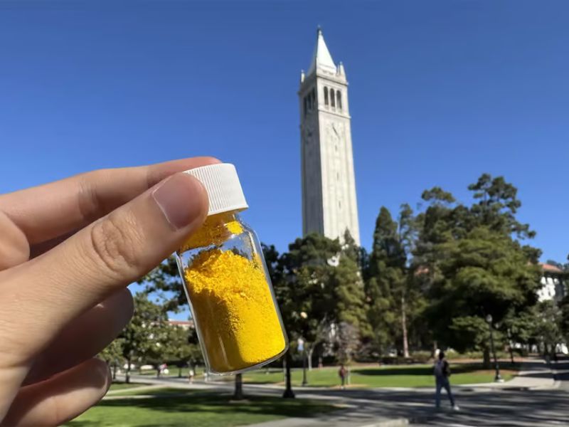 Miracle Powder Removes CO2 from the Air More Effectively than Any Other Solution