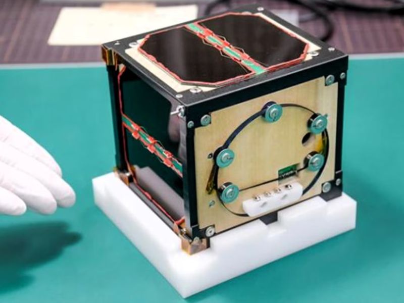 The First Wooden Satellite in the World Has Been Launched Into Space
