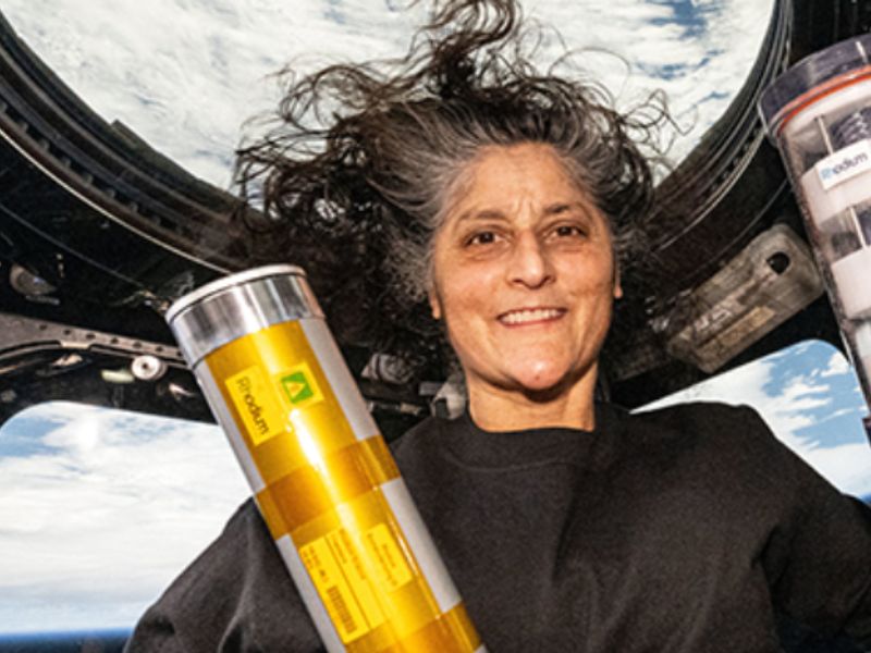 Unexpected Delay Prevents Astronauts from Leaving the ISS as Scheduled