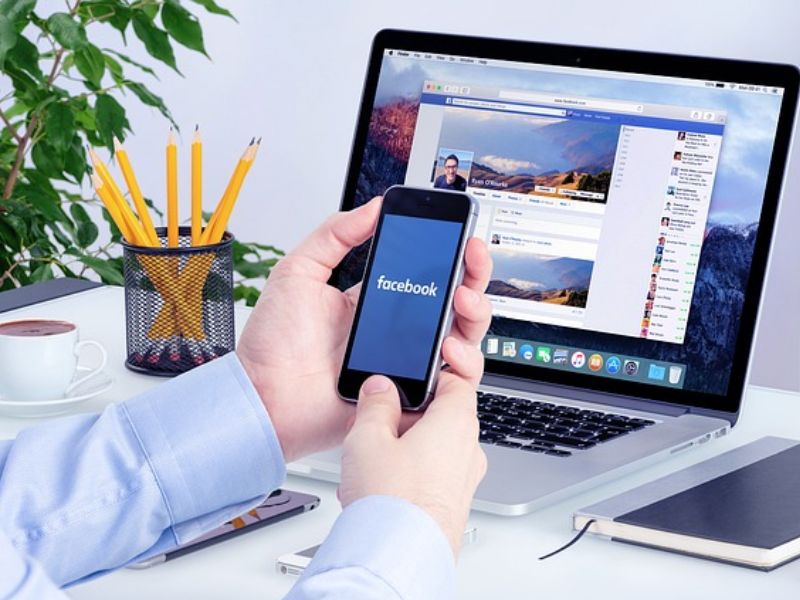 Facebook Admins Report Widespread Bans, Meta Says It’s Working On a Fix