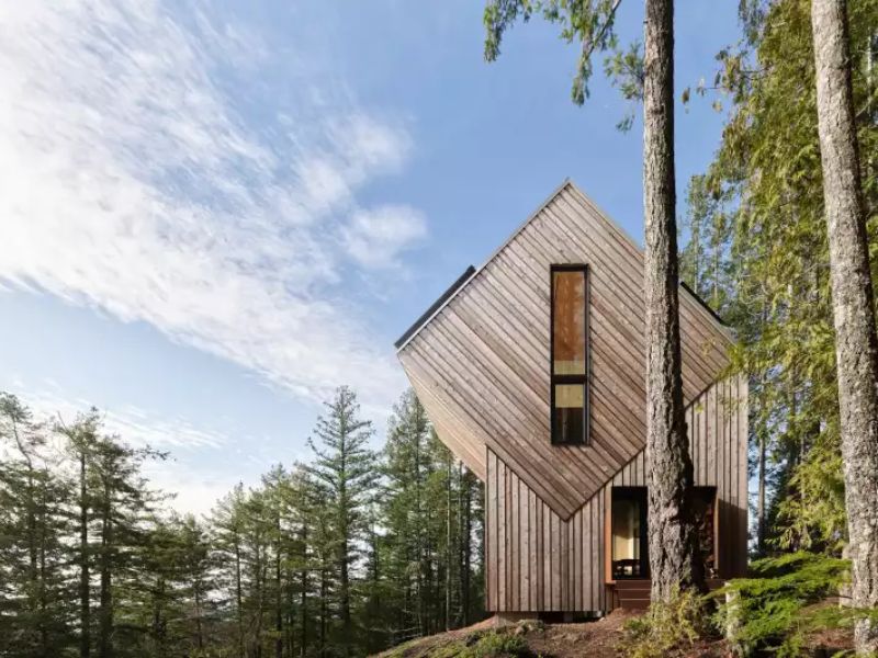 Striking Geometric Cabin Operates Entirely Off-Grid