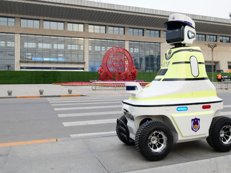 China Rolls out its First Traffic Control Models
