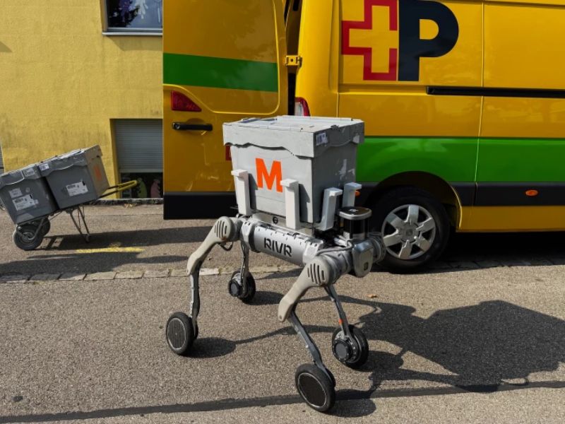 Delivery Robots Hit the Streets in Swiss Post Initiative