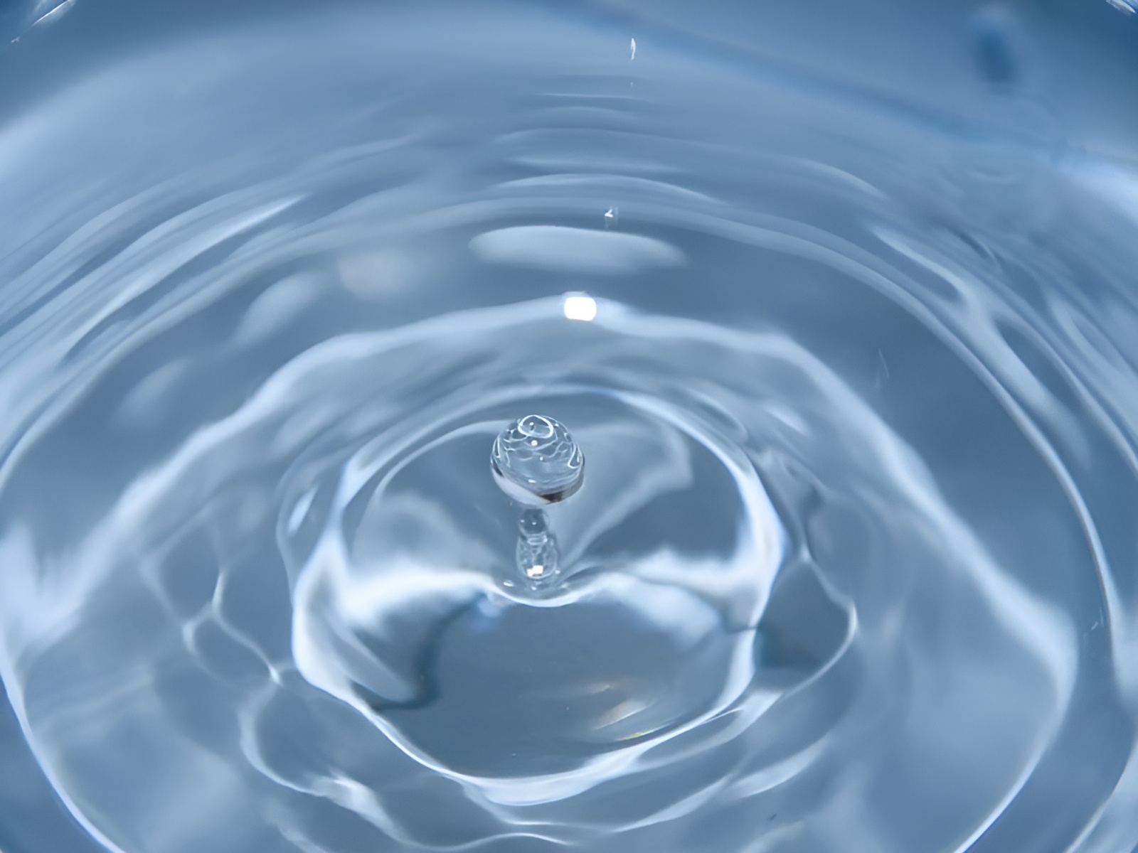 Researchers Found that Human Emotions may Influence Water Crystal Formation