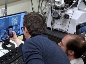 The Tiniest QR Code In The World is Smaller Than Many Bacteria